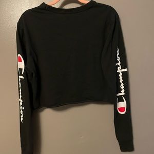 Women’s small black champion crop top